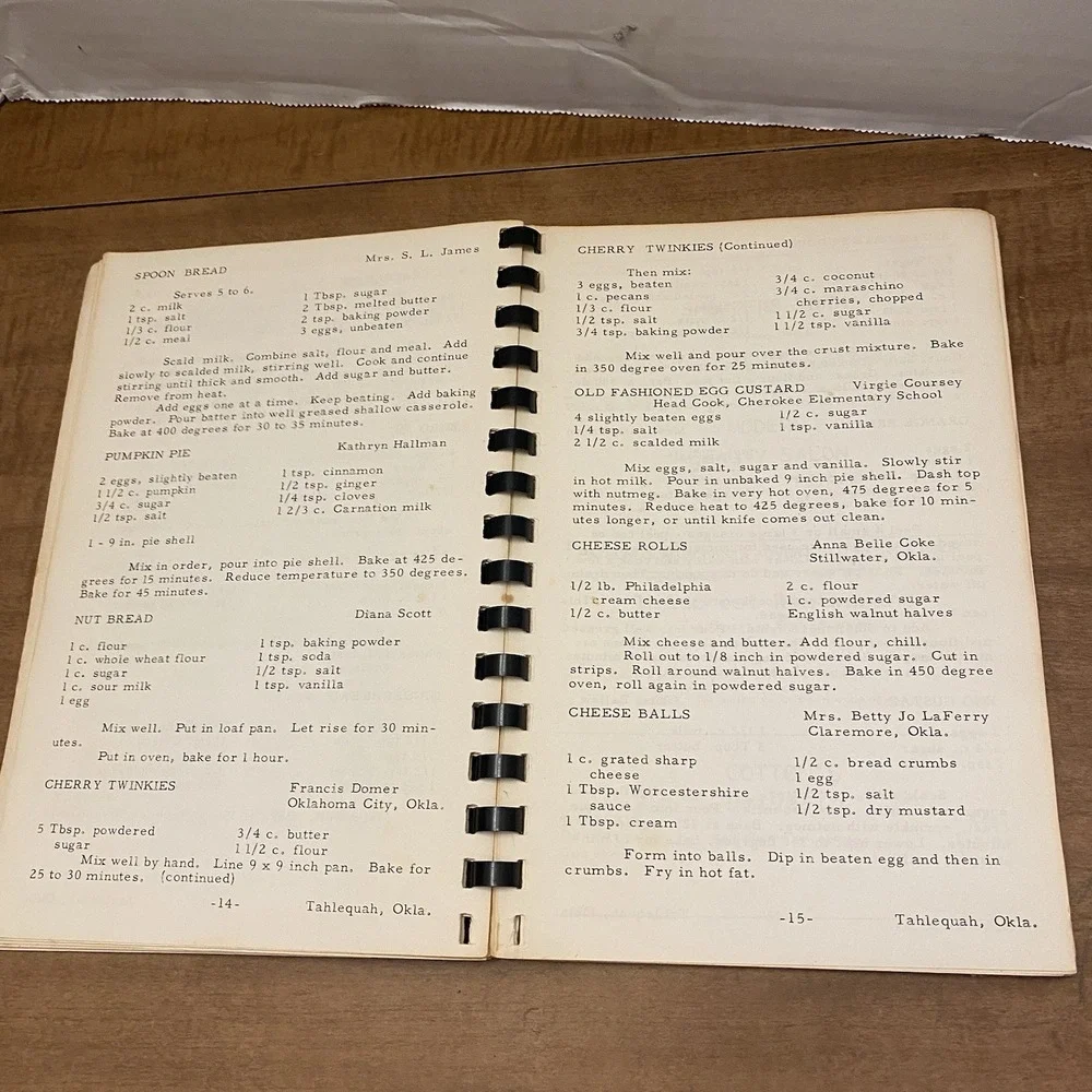 VTG 1965 Tahlequah Oklahoma Rebekah Lodge No 85 Regional Cookbook Comb Bound